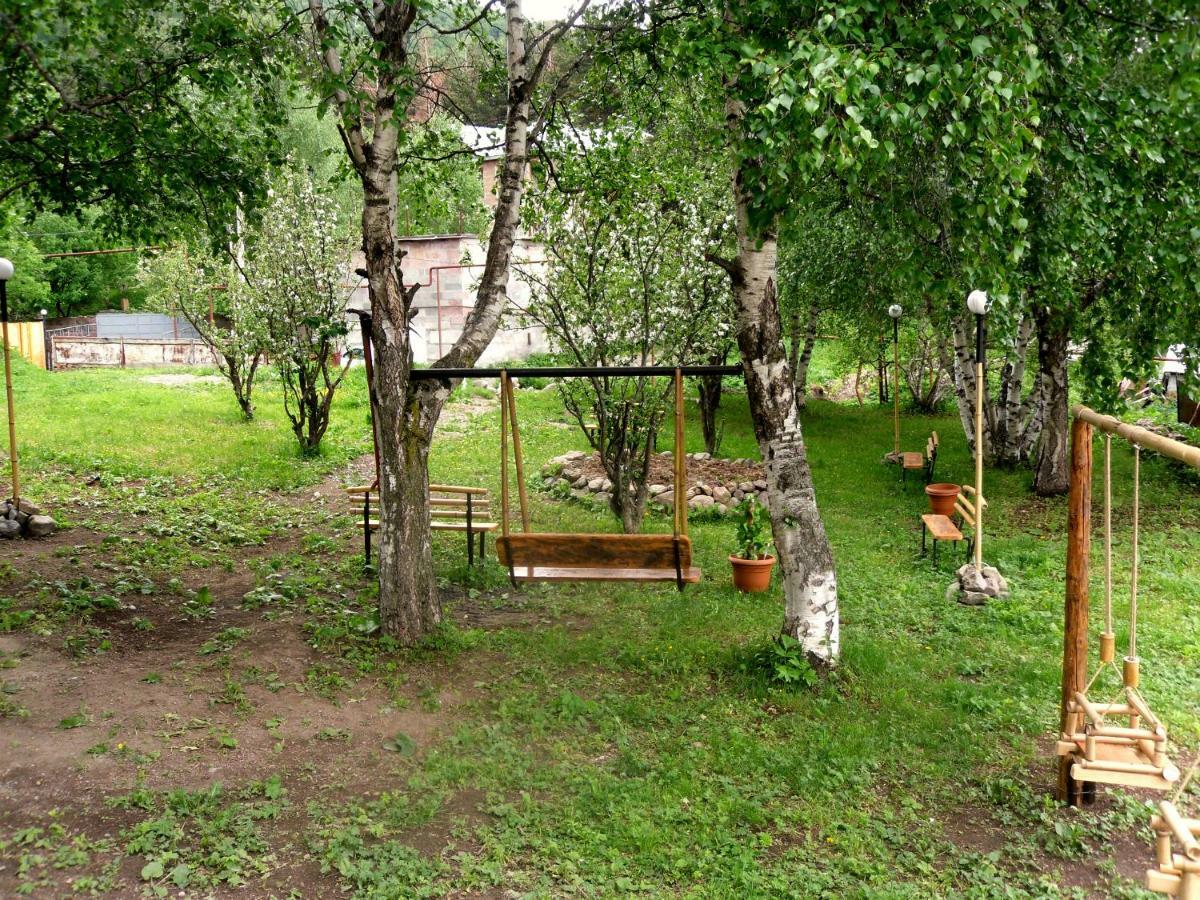 Kazbegi Cottages Qabarjina Exterior foto